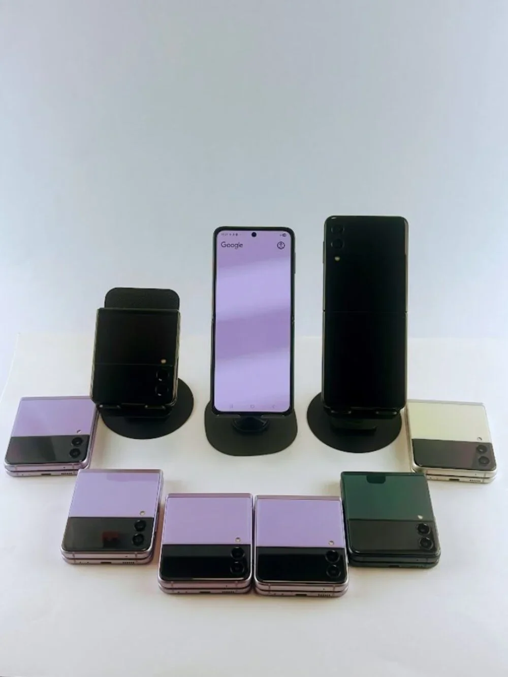 Samsung Galaxy Z Flip3 Unlocked (Originally Verizon) Good Condition 8 RAM 256 GB